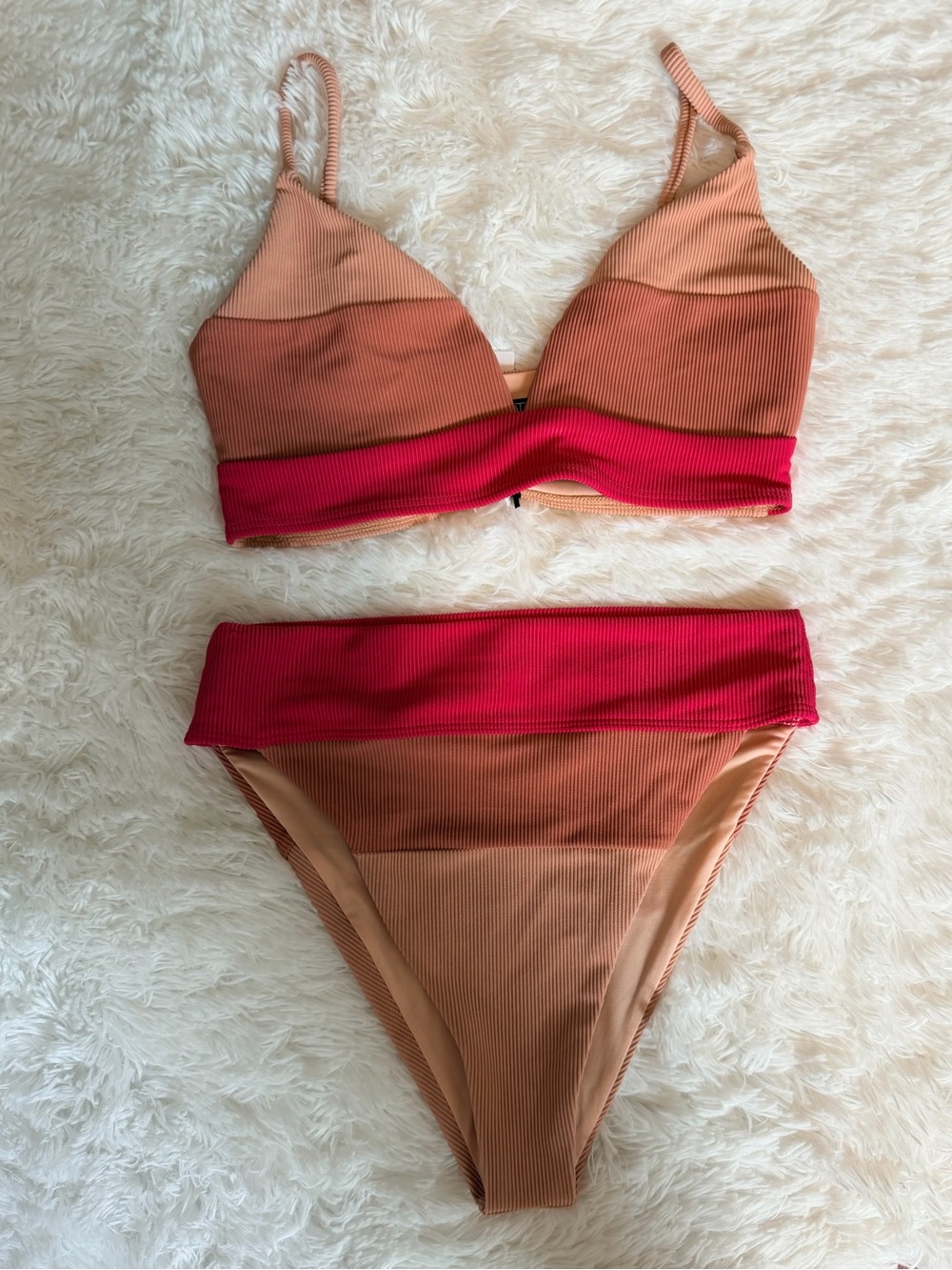 Beach Riot Rouge Colorblock Ribbed Bikini Set - Top S / Bottom M - Picture 3 of 6